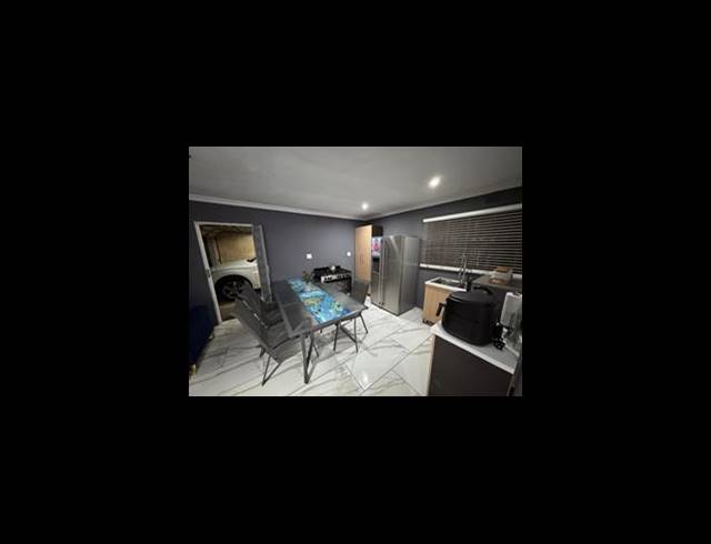 4 BEDROOM HOUSE FOR SALE IN ROODEKOP